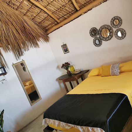 La Maxima & Lgbt Hotel Zipolite Room photo