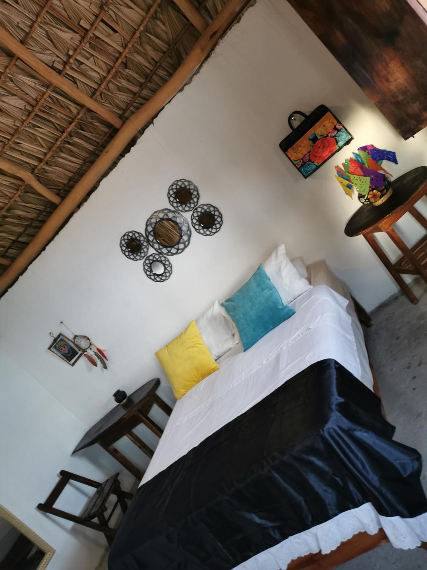 La Maxima & Lgbt Hotel Zipolite Room photo