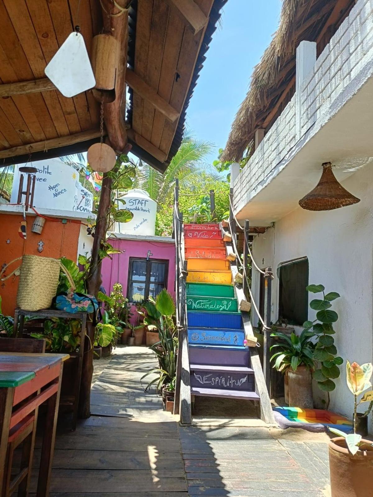 La Maxima & Lgbt Hotel Zipolite Exterior photo